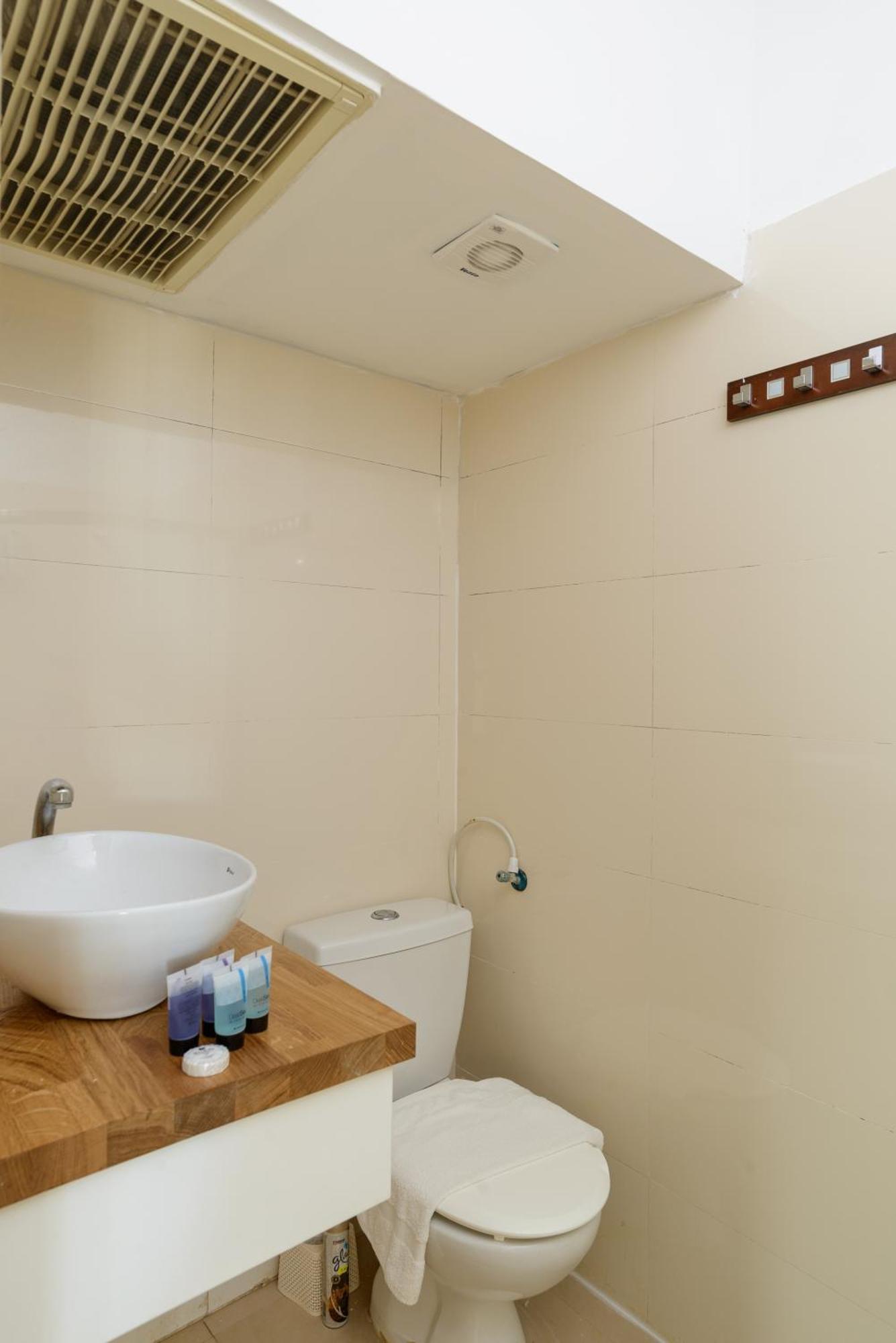 Sea View 2 Bedroom Apartment With Bomb Shelter Tel Aviv Exterior foto